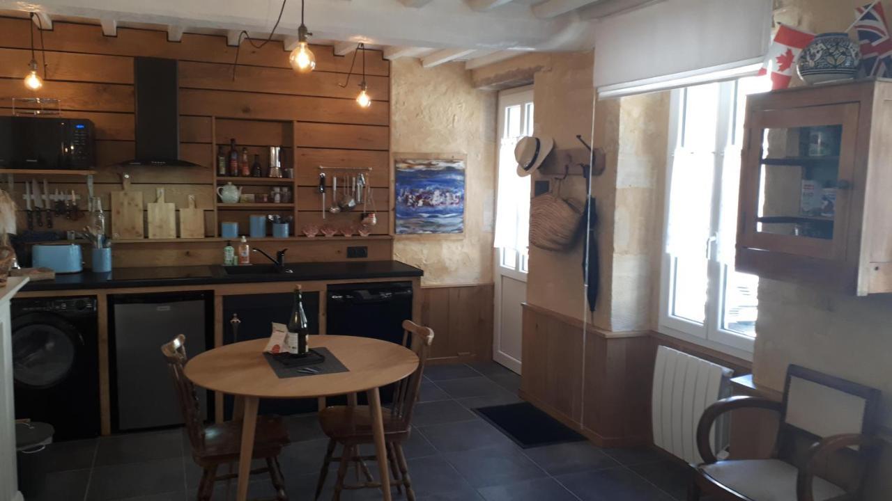 Maison Camille Port-en-Bessin-Huppain Exterior photo